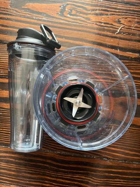 Vitamix personal cups with adapter