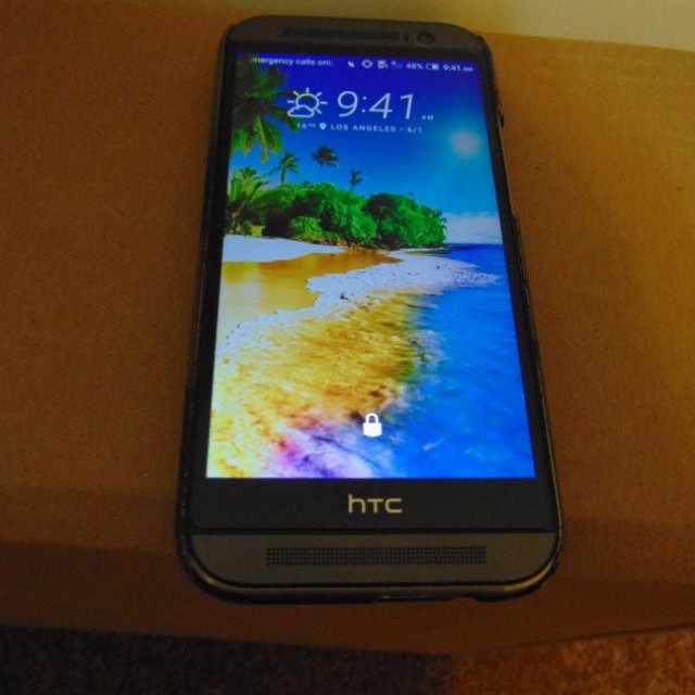 HTC M 8